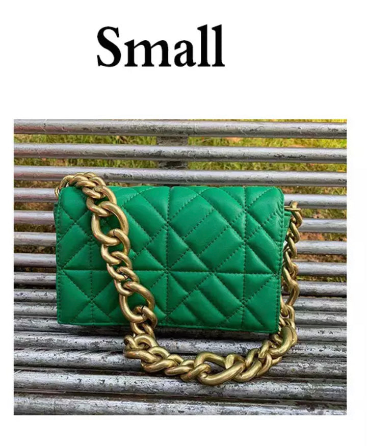 Mystic Quilted Chained Black Purse – Le Royale Inc