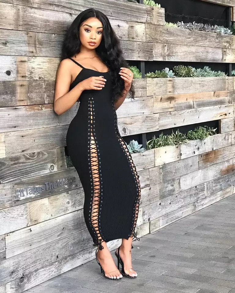 Blazedelle Black Lace up Midi Bodycon Dress – Le Royale Collection. Inc Boutique